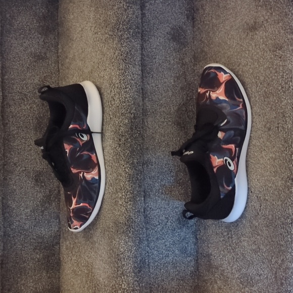 Asics multi color sneakers - Picture 1 of 6